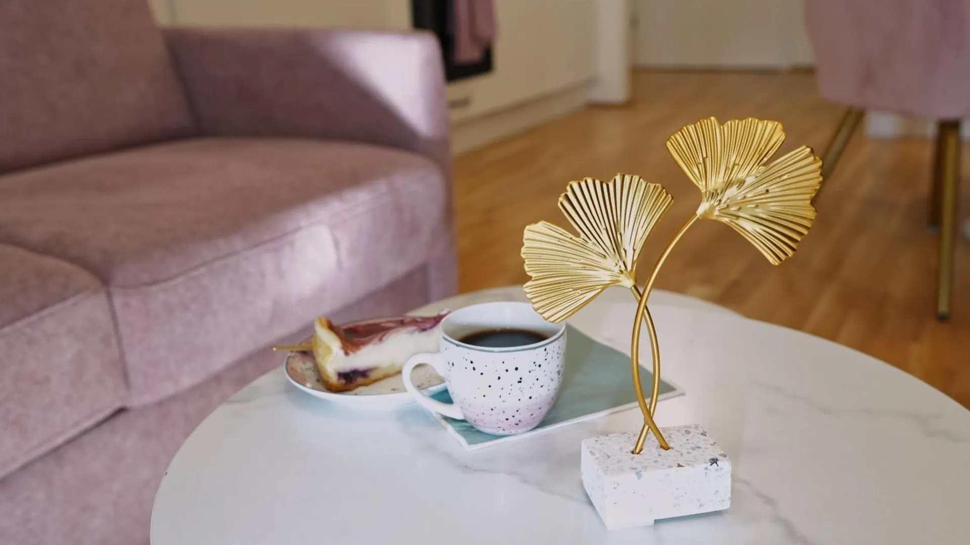 Stay In Style At Carl'S Design Residences - Modern Design Meets Green Comfort L Parking & Perfect Connection To City Center Vienna