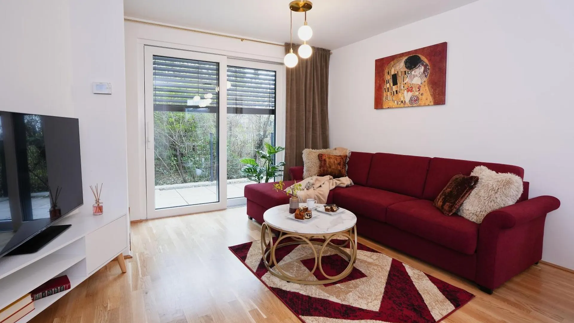Apartment Stay In Style At Carl'S Design Residences - Modern Design Meets Green Comfort L Parking & Perfect Connection To City Center Vienna Austria