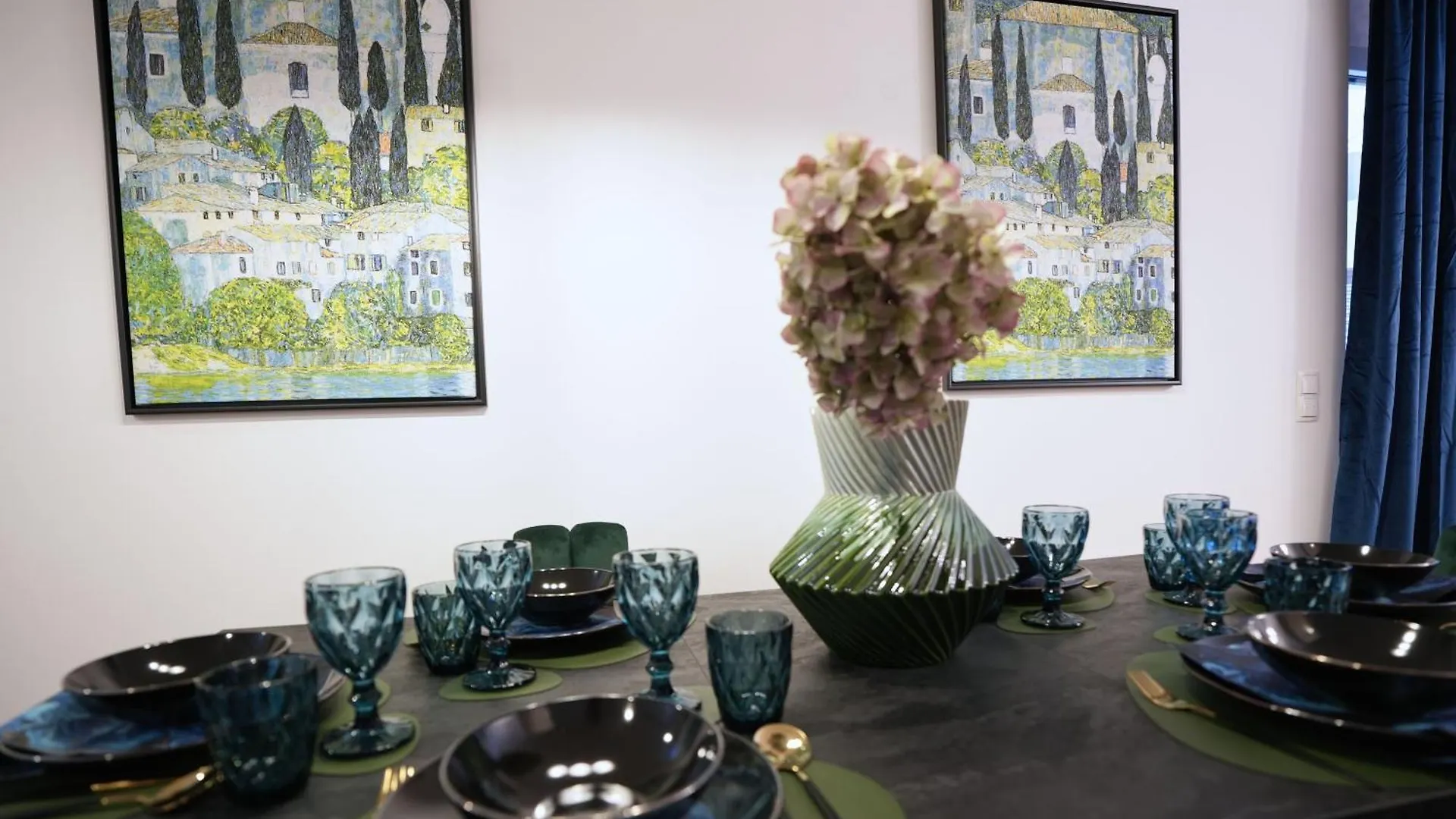 Stay In Style At Carl'S Design Residences - Modern Design Meets Green Comfort L Parking & Perfect Connection To City Center Vienna