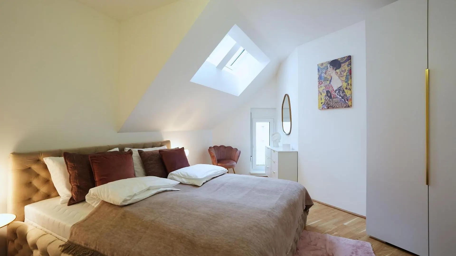 Stay In Style At Carl'S Design Residences - Modern Design Meets Green Comfort L Parking & Perfect Connection To City Center Vídeň