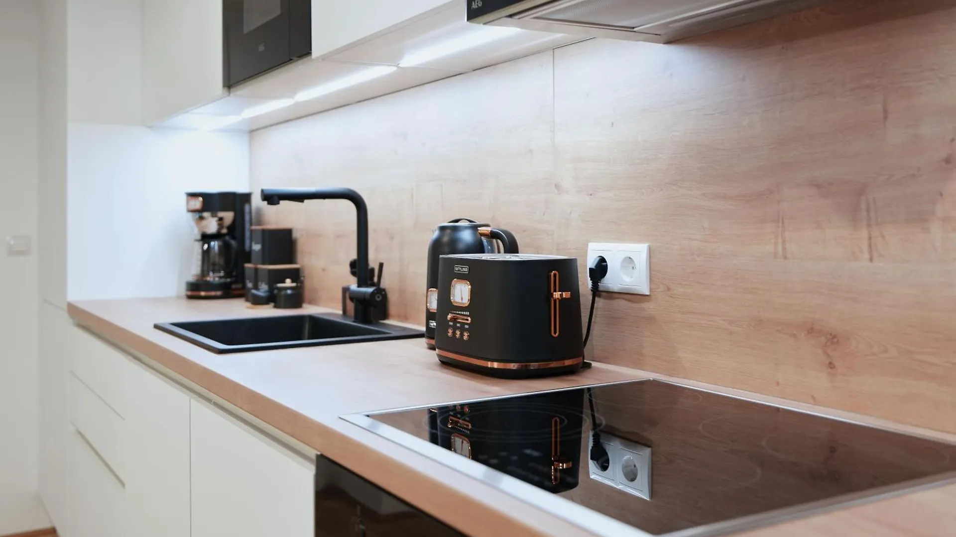 Stay In Style At Carl'S Design Residences - Modern Design Meets Green Comfort L Parking & Perfect Connection To City Center Vídeň Apartmán