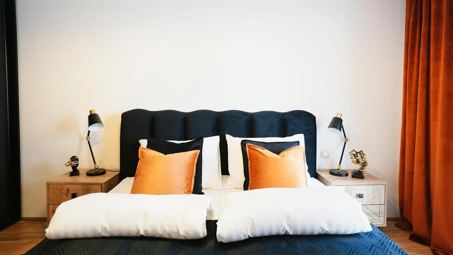 Stay In Style At Carl'S Design Residences - Modern Design Meets Green Comfort L Parking & Perfect Connection To City Center Vienna Apartment